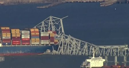 One of the final drivers to cross disintegrated Baltimore bridge tells their story