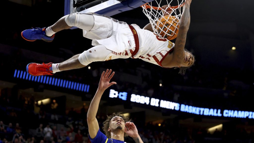 The Week in Pictures: AP Sports Edition