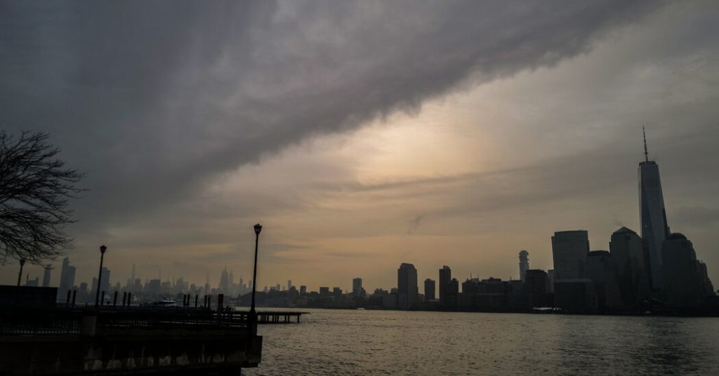 New York City and Surrounding Areas Shaken by 4.8 Magnitude Earthquake