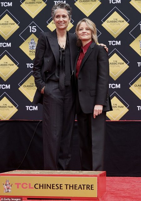 Jodie Foster Celebrates 10th Anniversary with Wife Alexandra Hedison at Hollywood’s Chinese Theatre, Honored by ‘Bestie’ Jamie Lee Curtis