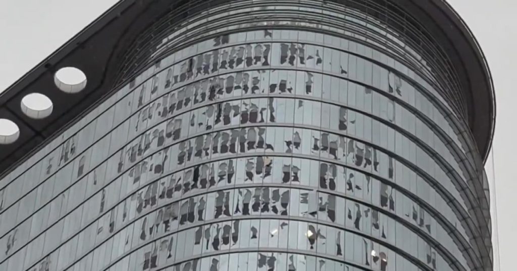 Severe storms cause damage to Houston skyscrapers