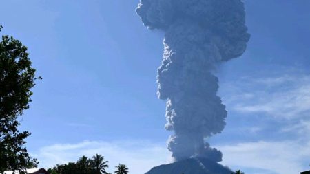Mount Ibu erupts in Indonesia, leading authorities to prepare for the evacuation of thousands