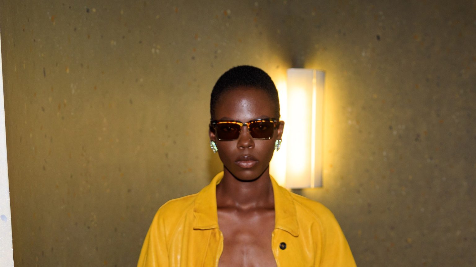 Top 9 Ways to Remove Hair Effectively for Women