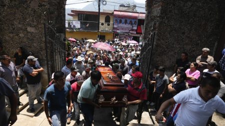As Mexico’s cartel violence looms over civilians ahead of the June 2 election