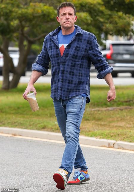 rewrite this title Ben Affleck ‘hasn’t had the easiest summer’ amid Jennifer Lopez marital woes but is ‘working nonstop’ as he ‘thrives when he’s busy’