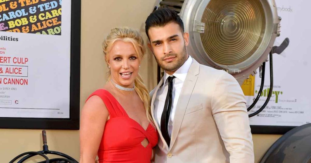 Sam Asghari comes to Britney Spears’ defense following influencer’s criticism of singer’s VMAs reaction towards Sabrina Carpenter