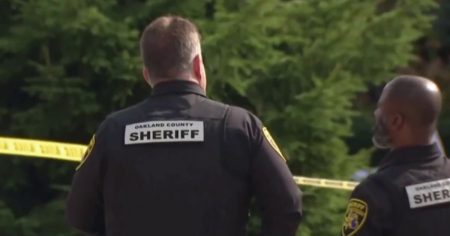 Manhunt launched for suspect following fatal home invasion