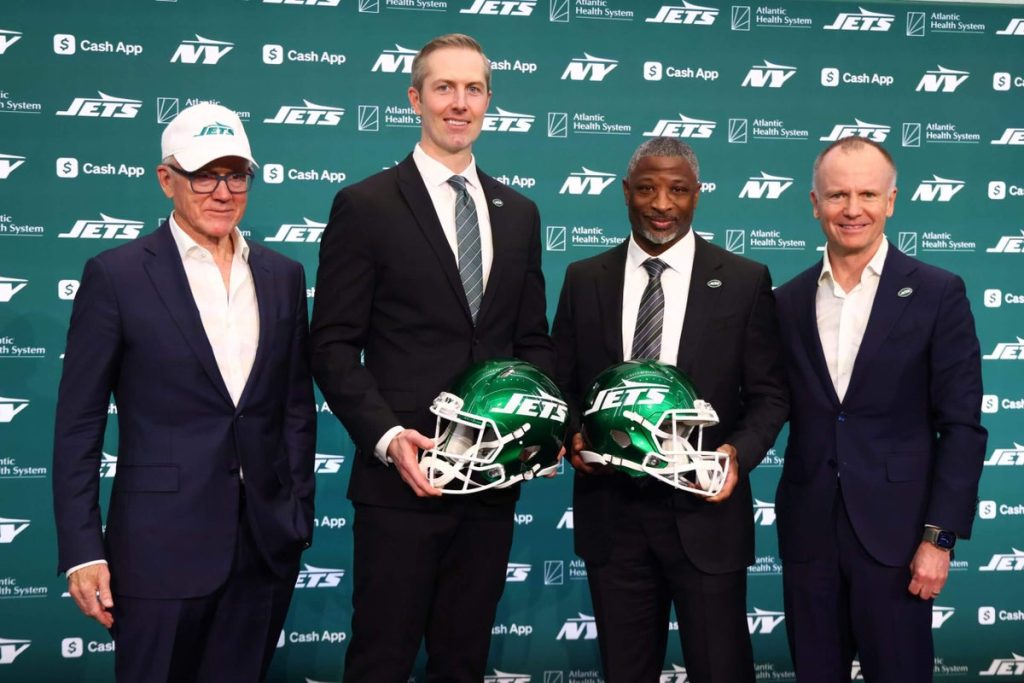 rewrite this title Aaron Glenn and Darren Mougey bring the Jets hope — if Woody Johnson stays out of their way