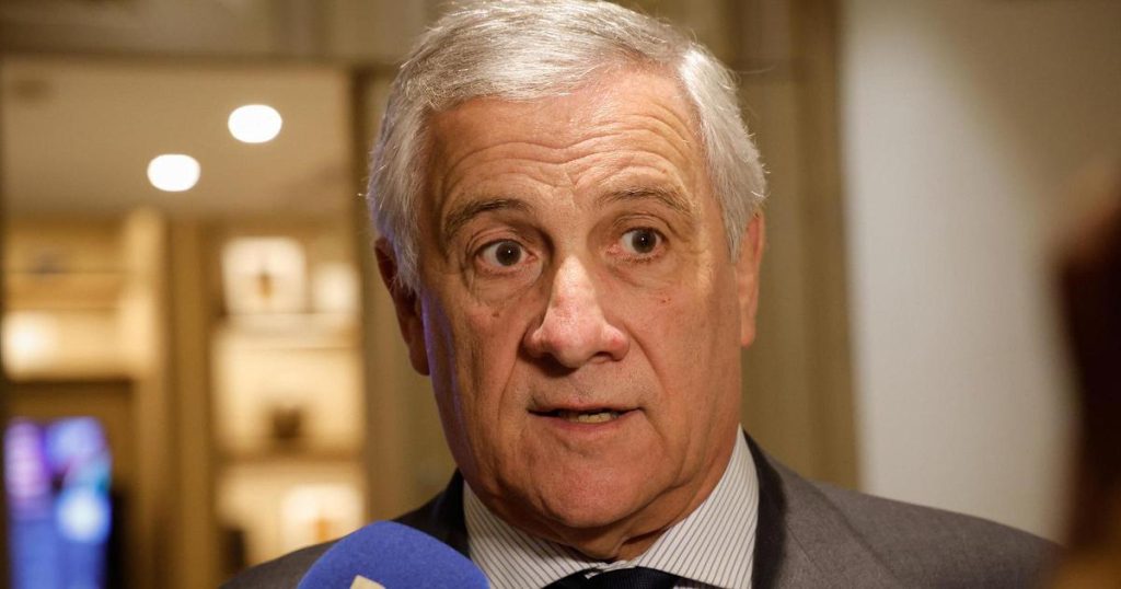 rewrite this title in english Tajani sull’attacco di Trump a Zelensky: “Parole forti, la situazione si calmi”