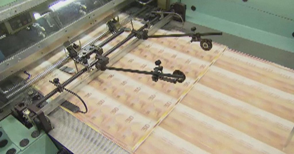 rewrite this title in english Piccoli risparmiatori, al via l’emissione dei BTP Più: tassi e durata