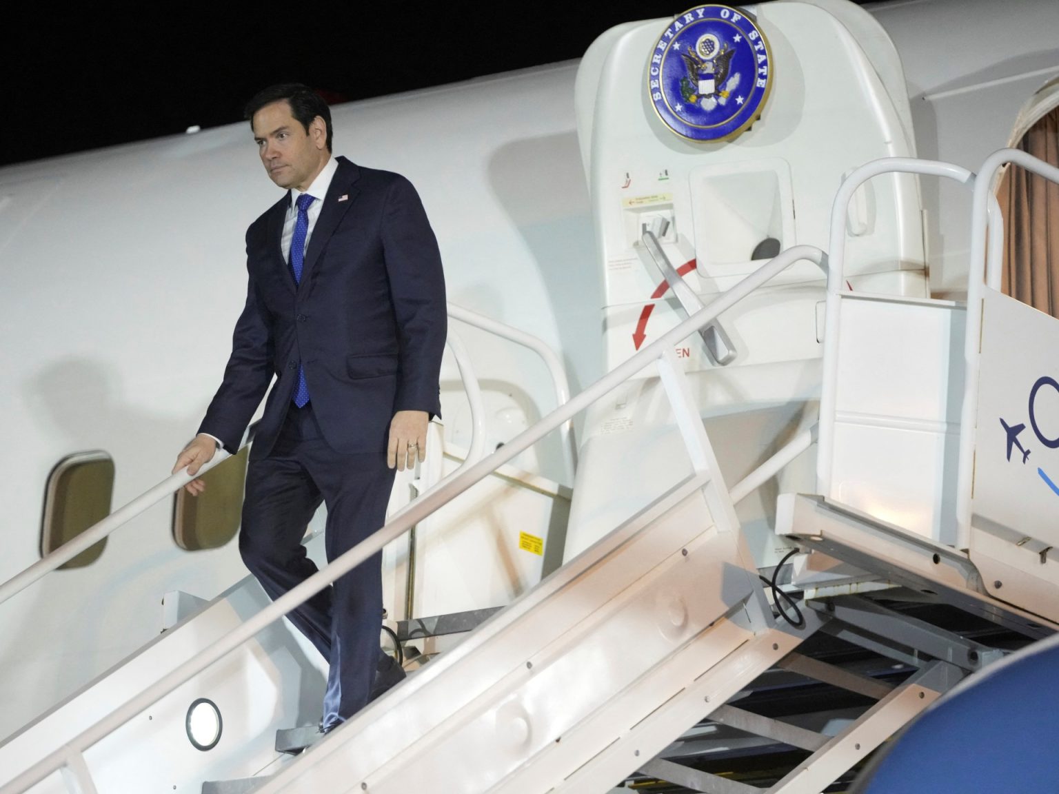rewrite this title Rubio lands in Panama as Trump threatens to ‘take back’ canal