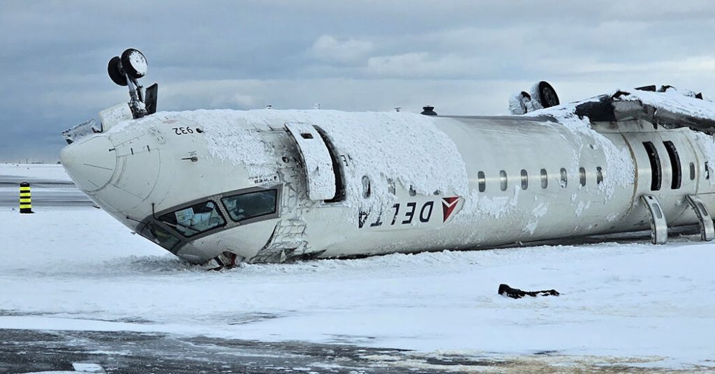 rewrite this title Delta Offers $30,000 to Passengers on Plane That Crashed in Toronto