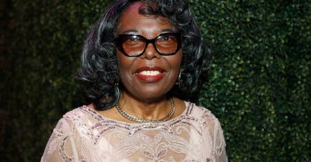 rewrite this title Voletta Wallace, the Notorious B.I.G.’s Mother, Dies at 78