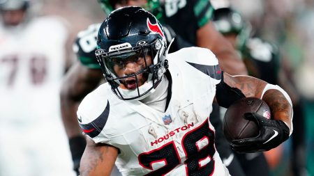 rewrite this title NFL reverses Joe Mixon's fine, cites misattribution of quote ripping refs after Texans' playoff loss
