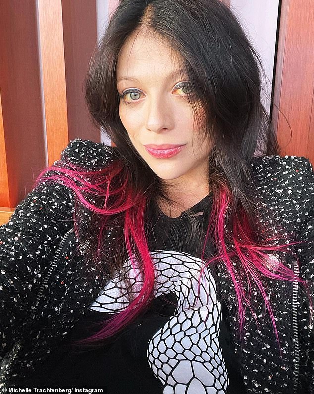 rewrite this title Haunting resurfaced video shows Michelle Trachtenberg talking about battling bullies