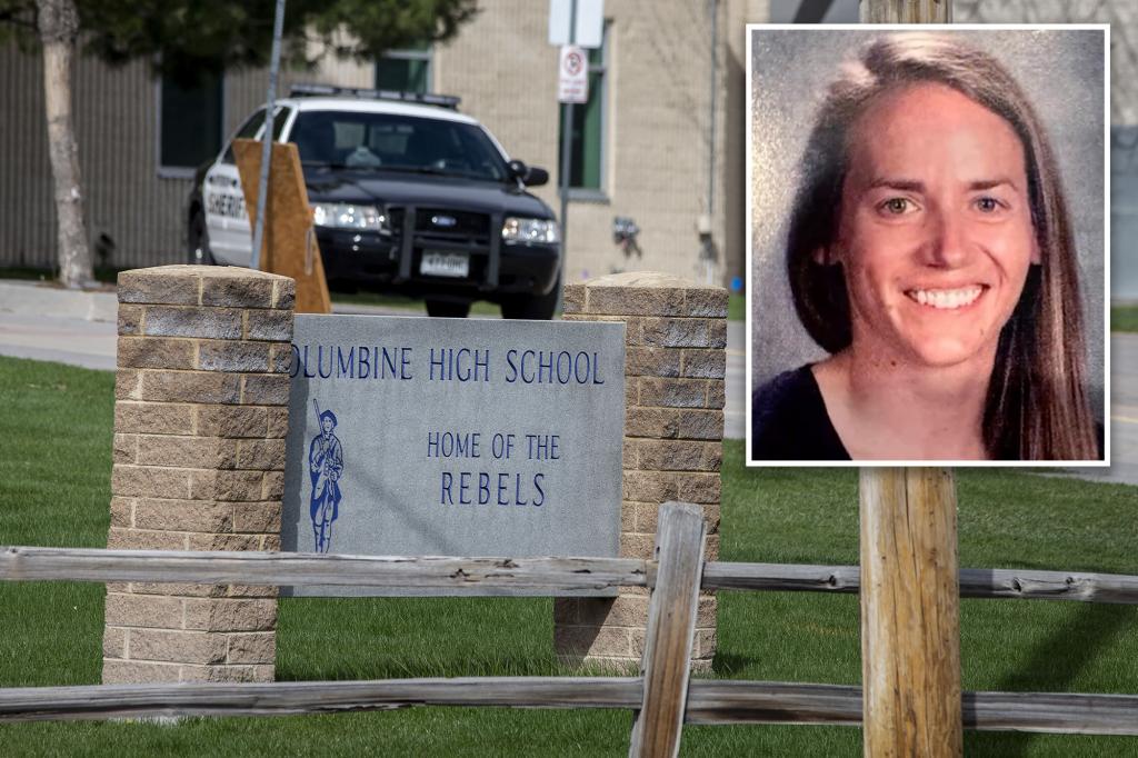 rewrite this title Perv teacher groomed my daughter in class and then stole her away — and woke school officials helped her, mother says
