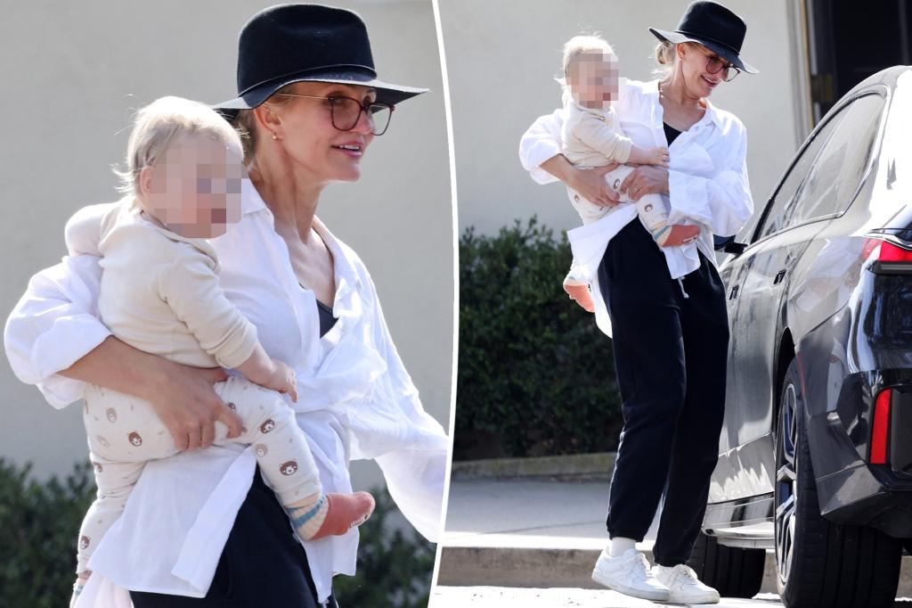 rewrite this title
Cameron Diaz steps out for rare outing with son Cardinal in Santa Barbara