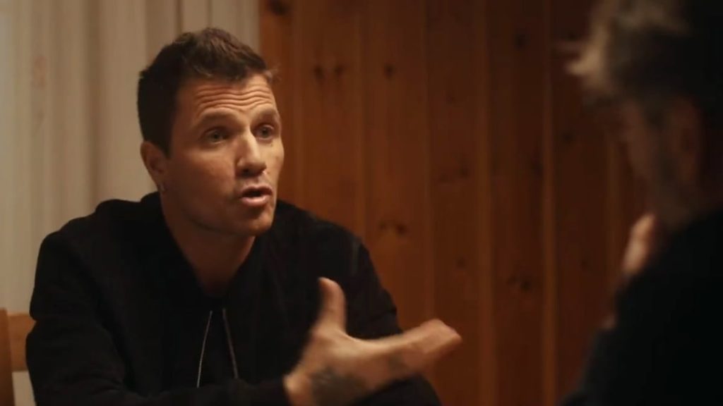 rewrite this title in english Dani Martín habla del duelo por su hermana y de los peores momentos de la fama