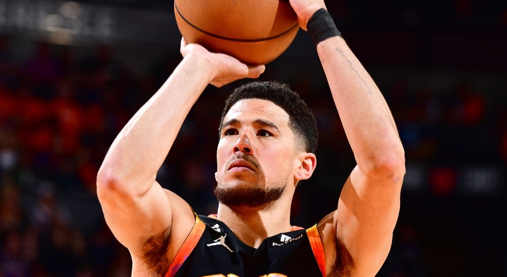 rewrite this title NBA All-Star Devin Booker pleads for Hooters to stay afloat amid bankruptcy reports