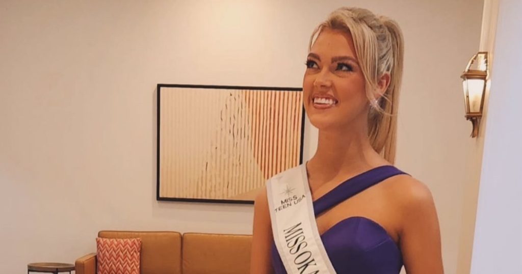 rewrite this title Miss Florida Contestant Kadance Fredericksen Died in a Car Crash ‘3 Minutes From Home,’ Her Mom Says