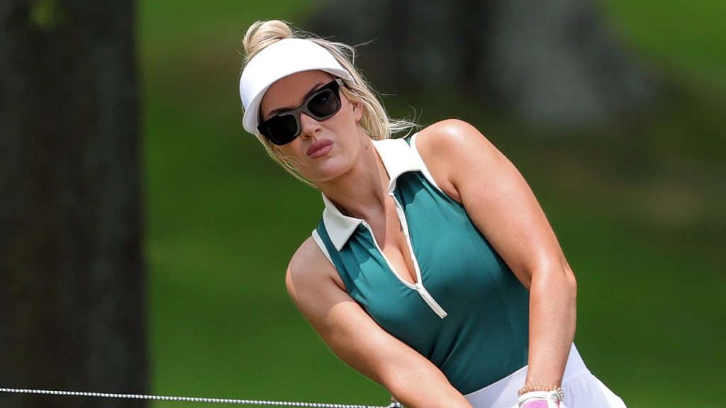 rewrite this title Paige Spiranac wants 'ban' of controversial putting method in pro golf