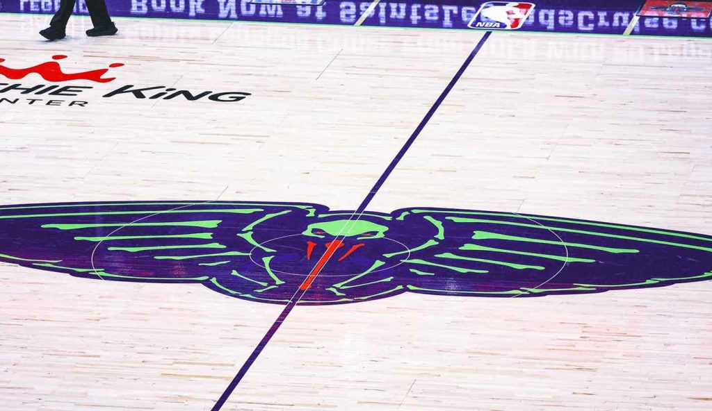 rewrite this title Pelicans contestant ‘New Bawlins’ is now the baby crawl race GOAT