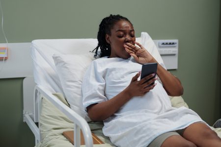 rewrite this title Pregnant Wife Kicking Husband Out of Delivery Room Over His Chronic “Issue” Applauded: “Infuriating”