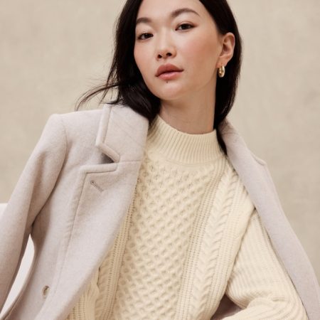 rewrite this title ATTN: Banana Republic Outlet Currently Has 50% off Everything RN