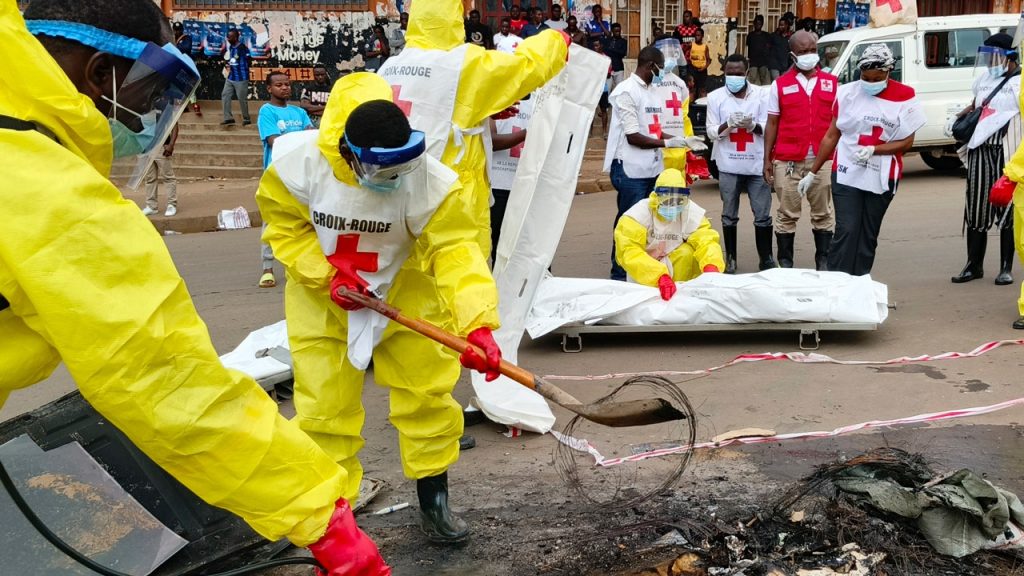 rewrite this title UN human rights chief accuses Rwanda-backed rebels in Congo of killing, recruiting children