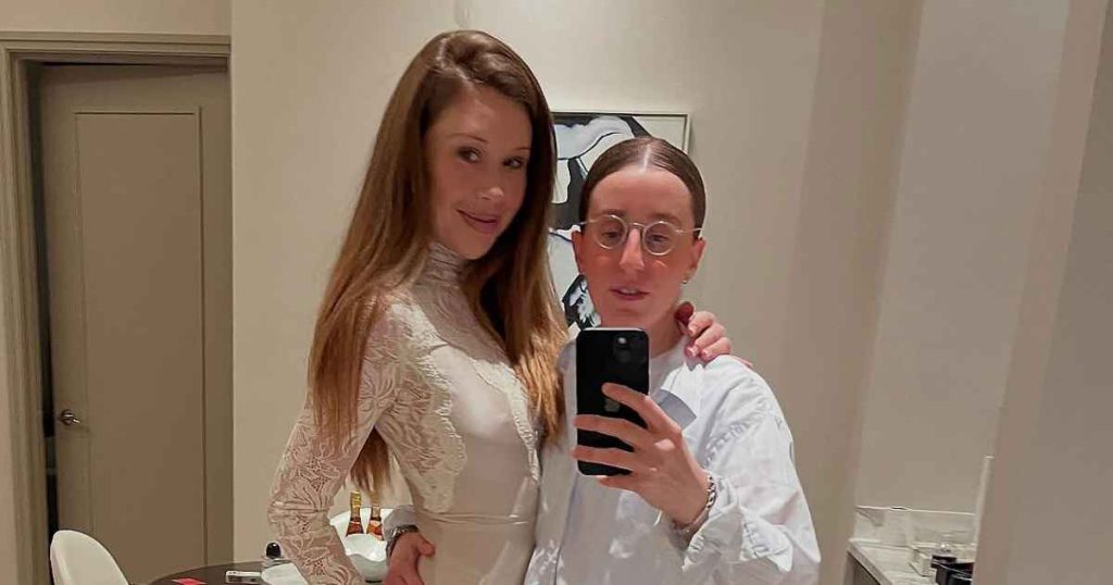 rewrite this title The Bachelorette’s Gabby Windey and Robby Hoffman Are Married