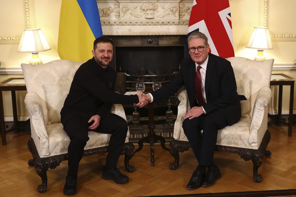 rewrite this title Zelenskyy meets with British Prime Minister Keir Starmer in London following Trump Oval Office clash