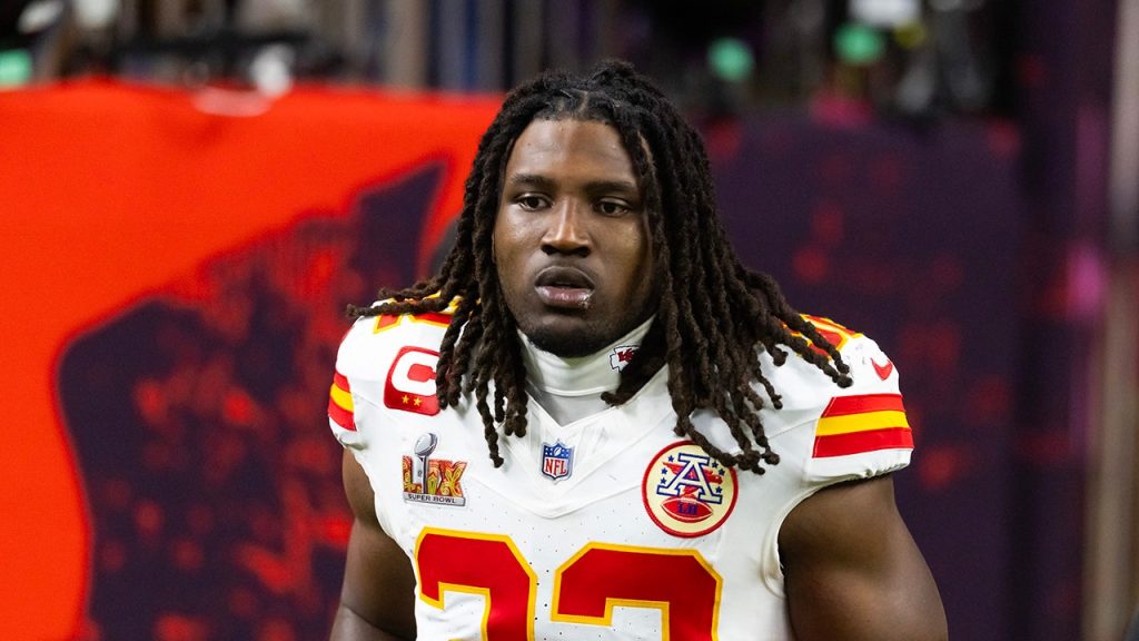 rewrite this title Chiefs ink star linebacker Nick Bolton to 3-year extension before hitting free agency: report