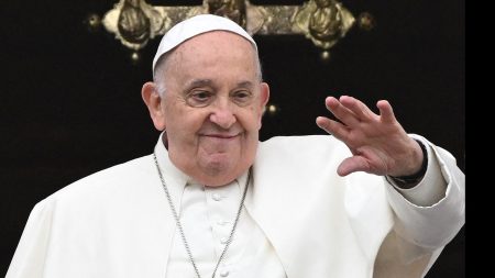 rewrite this title Pope Francis had ‘peaceful night’ in hospital, will skip Sunday noon blessing while continuing recovery
